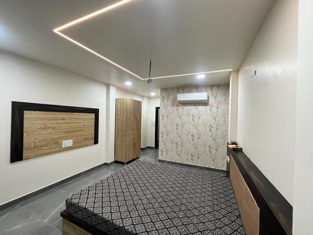 Bed and Breakfast La Montee Amritsar Esterno foto