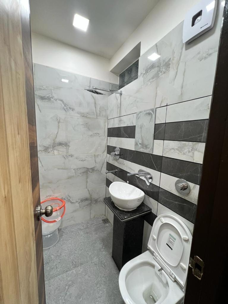 Bed and Breakfast La Montee Amritsar Esterno foto